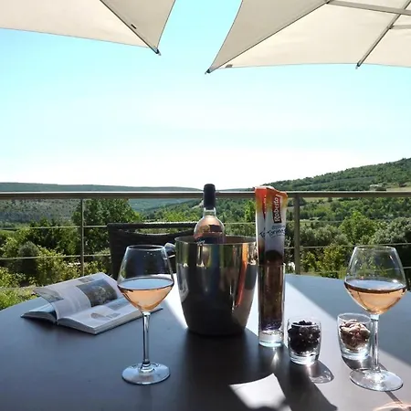 Hameau De Pichovet * Vachères