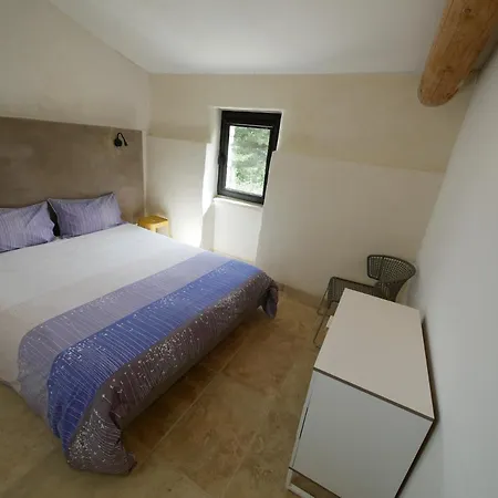 Hameau De Pichovet * Vachères